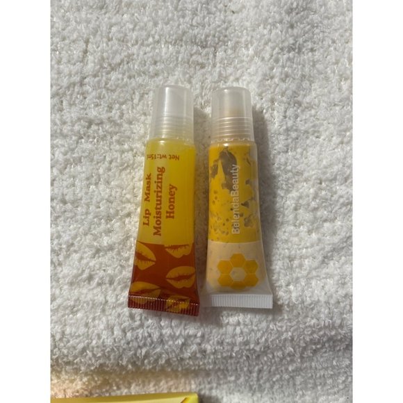 BELENDA BEAUTY 2 IN 1 LIP MASK MOISTURIZING & LIP SCRUB - Picture 6 of 7